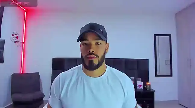 Alexander Martines online show from February 18, 1:10 am