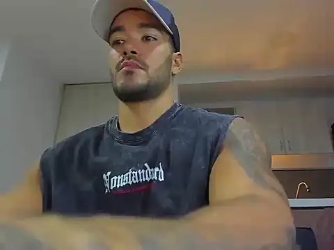 Alexander Martines online show from August 3, 12:42 am