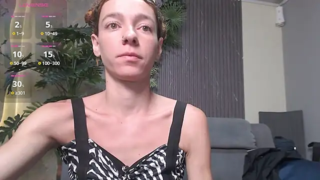 salomee star  online show from July 23, 1:31 pm