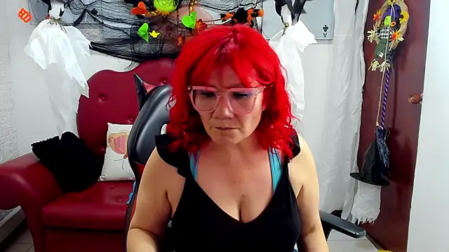 Snapshot of Salomeediaz_ chatting on October 21, 9:04 pm Salomeediaz online show from October 21, 9:04 pm