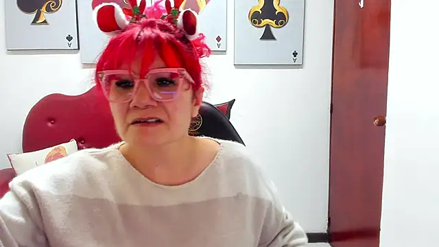 Snapshot of Salomeediaz_ chatting on December 3, 9:02 pm Salomeediaz online show from December 3, 9:02 pm