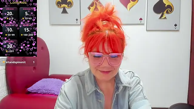 Salomeediaz  online show from June 6, 9:08 pm