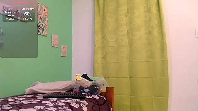 alisontitsmilk19 online show from November 10, 12:42 am