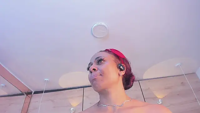 martina touss online show from April 24, 1:41 am