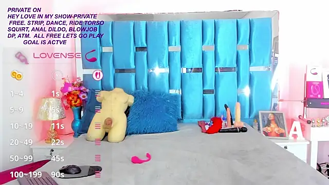 Snapshot of alicebennet_01 chatting on July 30, 8:30 pm alicebennet 01 online show from July 30, 8:30 pm