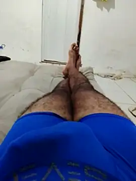 Snapshot of -Nutelloo- chatting on July 2, 11:27 am -Nutelloo- online show from July 2, 11:27 am