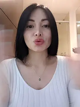 Snapshot of _monicab chatting on February 15, 12:48 am monicab online show from February 15, 12:48 am