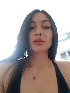 Snapshot of _monicab chatting on February 15, 2:44 pm monicab online show from February 15, 2:44 pm