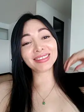Snapshot of _monicab chatting on February 25, 4:21 pm monicab online show from February 25, 4:21 pm