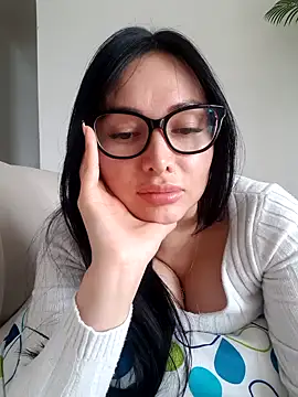 Snapshot of _monicab chatting on March 1, 8:10 pm monicab online show from March 1, 8:10 pm