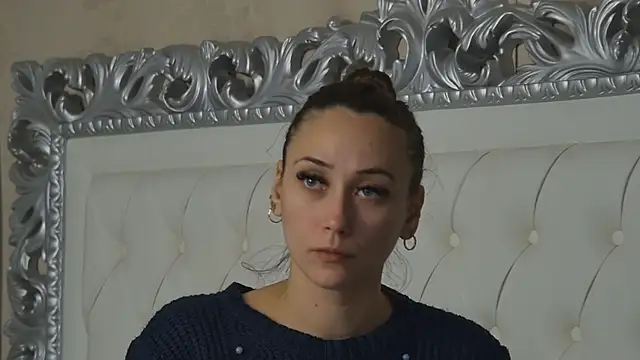 AliceMunro online show from October 17, 7:27 pm