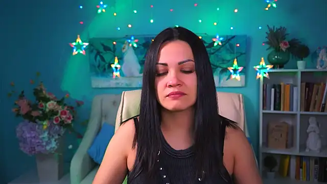 KarolinaRobinson online show from December 6, 8:05 am