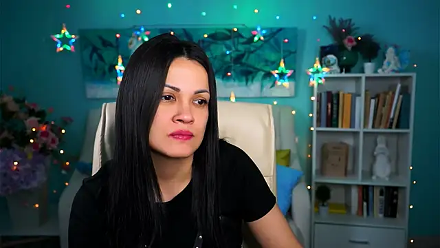 Snapshot of KarolinaRobinson chatting on January 23, 3:11 pm KarolinaRobinson online show from January 23, 3:11 pm