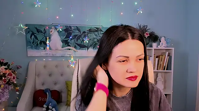 Snapshot of KarolinaRobinson chatting on February 5, 11:44 am KarolinaRobinson online show from February 5, 11:44 am