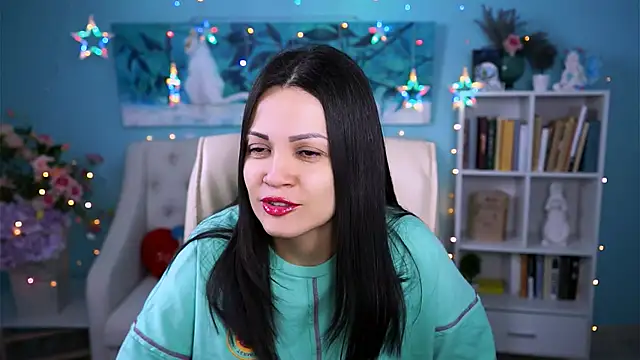 Snapshot of KarolinaRobinson chatting on February 6, 11:43 am KarolinaRobinson online show from February 6, 11:43 am