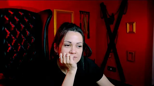 Snapshot of KarolinaRobinson chatting on March 22, 9:42 pm KarolinaRobinson online show from March 22, 9:42 pm