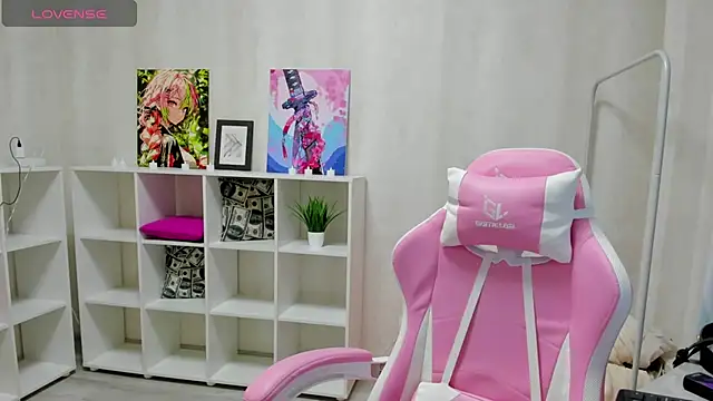 Snapshot of Stacey_Brown chatting on December 5, 1:25 am Stacey Brown online show from December 5, 1:25 am