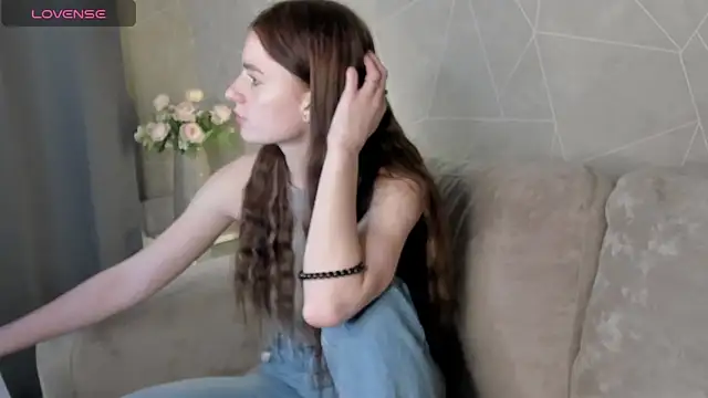 Snapshot of Stacey_Brown chatting on December 13, 4:33 am Stacey Brown online show from December 13, 4:33 am