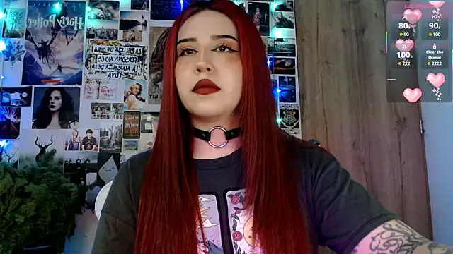 Snapshot of Sunny-hott chatting on December 19, 1:12 am Sunny-hott online show from December 19, 1:12 am