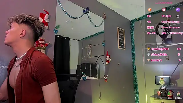 Snapshot of ANDRIUS_24 chatting on December 13, 5:54 pm ANDRIUS 24 online show from December 13, 5:54 pm