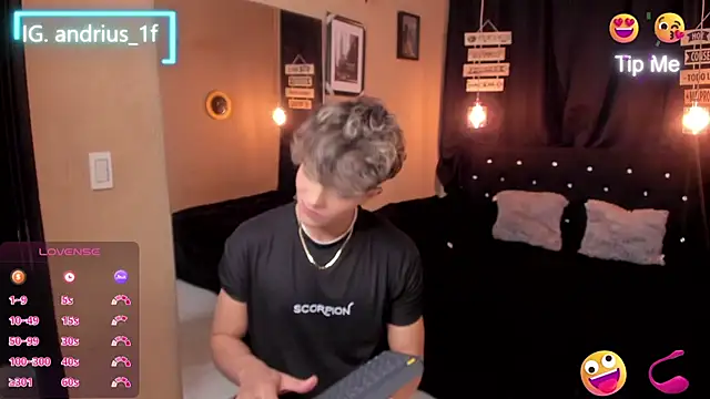 Snapshot of ANDRIUS_24 chatting on March 12, 2:34 pm ANDRIUS 24 online show from March 12, 2:34 pm