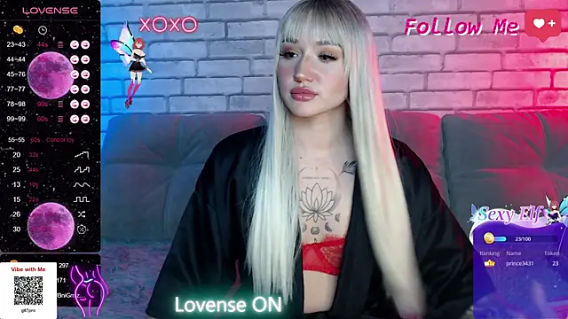 Snapshot of Eva_Evile chatting on March 15, 3:59 pm Eva Evile online show from March 15, 3:59 pm