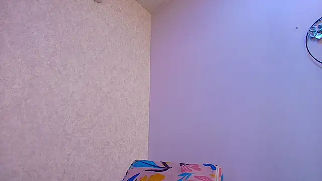 Snapshot of Chantal_taylor_ chatting on November 15, 12:02 pm Chantal taylor online show from November 15, 12:02 pm