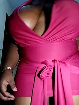 Snapshot of suckmyboobs12_ chatting on March 14, 6:29 pm suckmyboobs12 online show from March 14, 6:29 pm