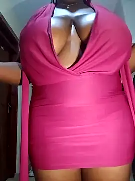 Snapshot of suckmyboobs12_ chatting on March 16, 5:50 pm suckmyboobs12 online show from March 16, 5:50 pm