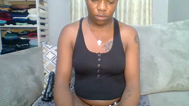 Snapshot of Petite_254 chatting on September 9, 11:48 pm Petite 254 online show from September 9, 11:48 pm