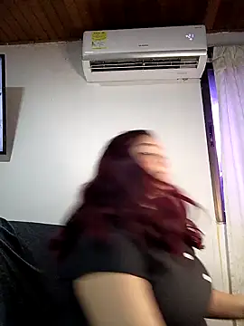 Snapshot of KathyGonzalez chatting on January 1, 4:18 pm KathyGonzalez online show from January 1, 4:18 pm