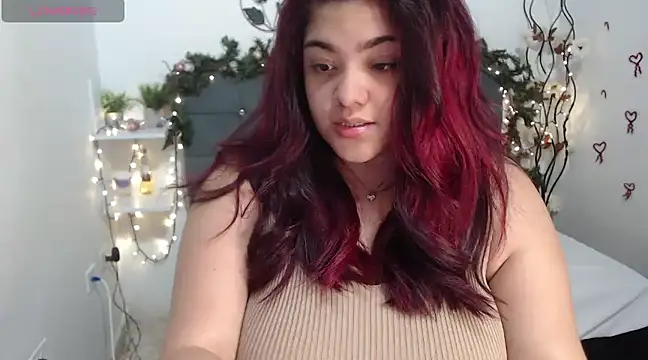 Snapshot of KathyGonzalez chatting on January 4, 1:53 pm KathyGonzalez online show from January 4, 1:53 pm