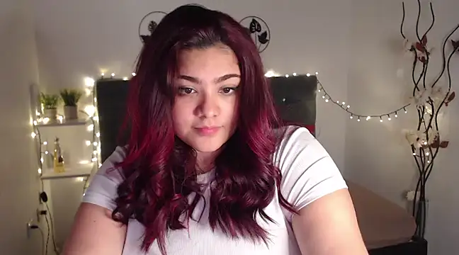 Snapshot of KathyGonzalez chatting on January 15, 11:32 am KathyGonzalez online show from January 15, 11:32 am