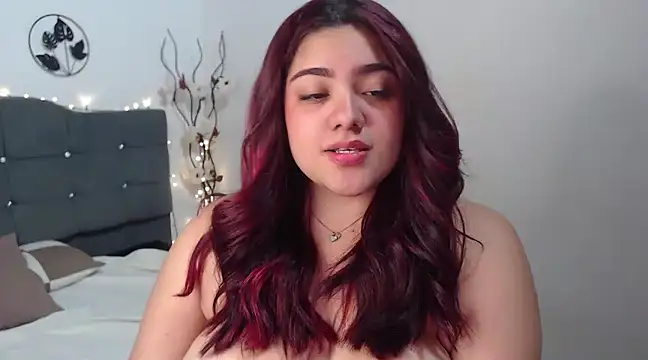 Snapshot of KathyGonzalez chatting on February 7, 7:27 pm KathyGonzalez online show from February 7, 7:27 pm