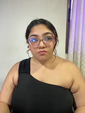 Snapshot of KathyGonzalez chatting on September 9, 8:19 pm KathyGonzalez online show from September 9, 8:19 pm