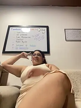 Snapshot of KathyGonzalez chatting on September 27, 9:42 pm KathyGonzalez online show from September 27, 9:42 pm