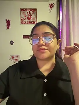 Snapshot of KathyGonzalez chatting on October 16, 11:11 am KathyGonzalez online show from October 16, 11:11 am