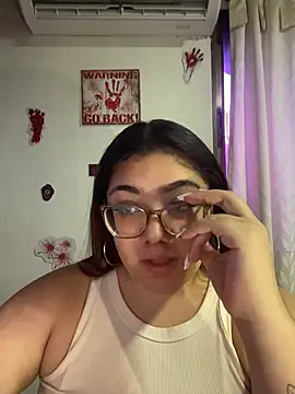 Snapshot of KathyGonzalez chatting on October 25, 11:29 am KathyGonzalez online show from October 25, 11:29 am