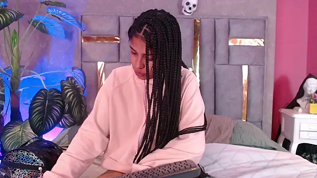 JuliaRose ks online show from October 17, 12:41 pm