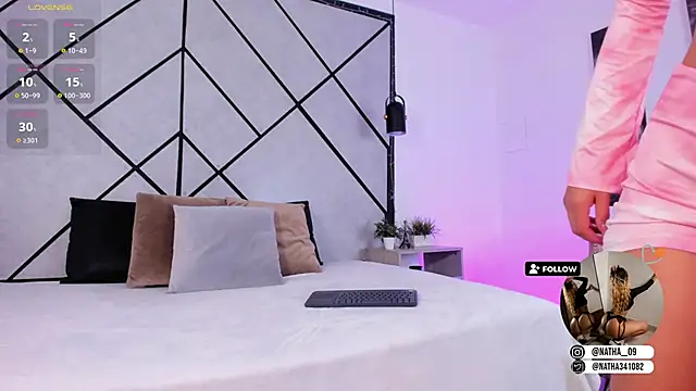 Snapshot of Natasha_Smith09 chatting on March 8, 7:31 pm Natasha Smith09 online show from March 8, 7:31 pm