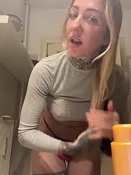 ElenaHaze online show from January 9, 7:31 am