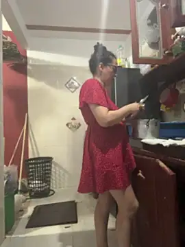 luisa curli online show from May 14, 10:33 am