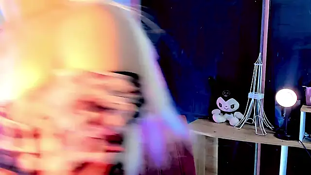 the-horus-girl online show from March 14, 11:53 pm