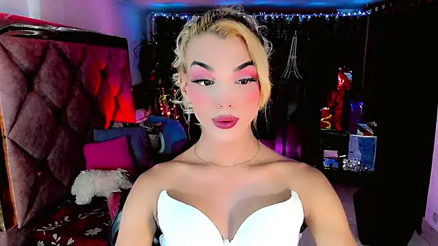 the-horus-girl online show from December 22, 11:57 pm