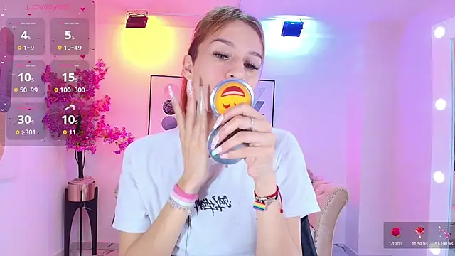 Snapshot of Tamara_slimx chatting on November 14, 4:00 am Tamara slimx online show from November 14, 4:00 am