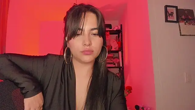 Snapshot of sol__angel chatting on February 27, 11:10 am sol angel online show from February 27, 11:10 am