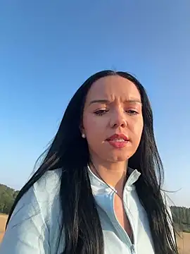 Snapshot of Vanesskaa chatting on July 17, 6:46 pm Vanesskaa online show from July 17, 6:46 pm