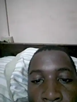 Snapshot of realfuckrrr chatting on May 29, 5:55 pm realfuckrrr online show from May 29, 5:55 pm