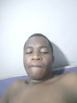 Snapshot of realfuckrrr chatting on June 7, 10:46 pm realfuckrrr online show from June 7, 10:46 pm