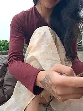 Snapshot of Linda_2k chatting on December 30, 6:53 am Linda 2k online show from December 30, 6:53 am